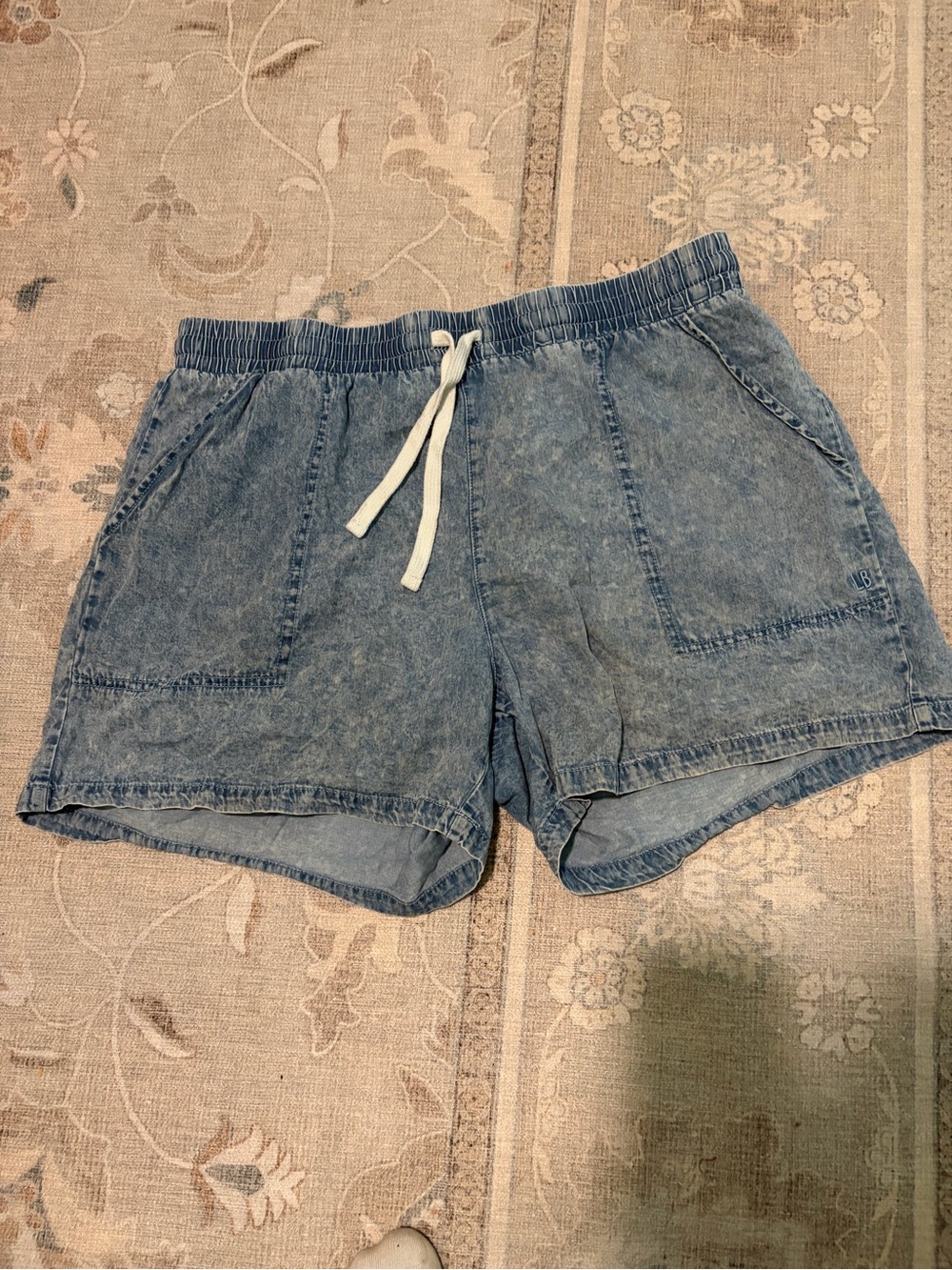 Little Bipsy chambray women’s denim shorts - size L